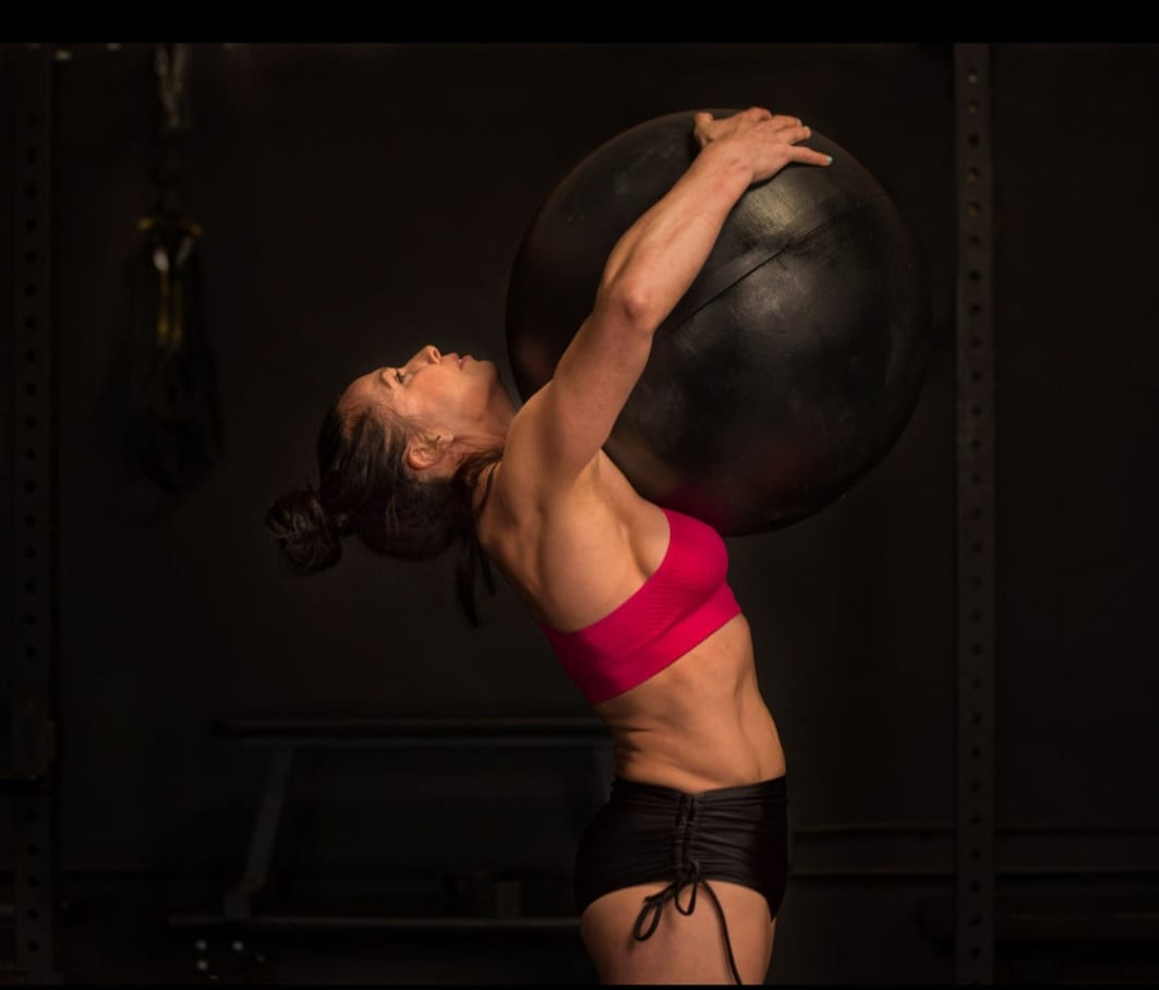 Carry medicine ball